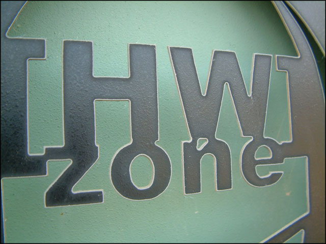 HWzone-server-003.jpg