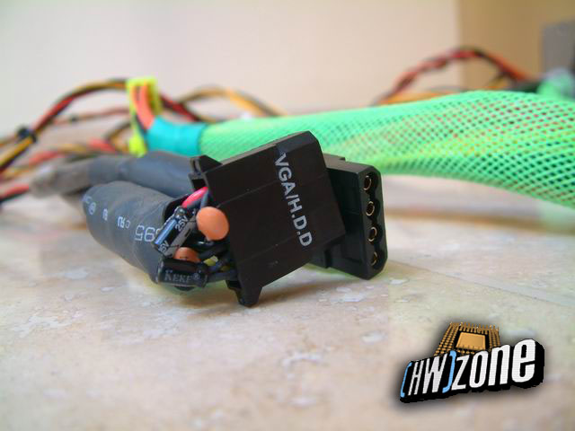 HWzone-OCZ-420ADJ-008.jpg
