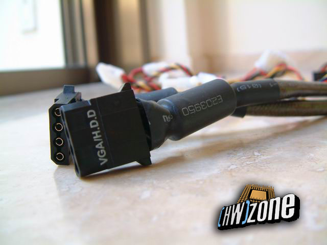 HWzone-OCZ-420ADJ-009.jpg