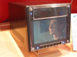 Shuttle - XPC with 7 inch LCD.jpg